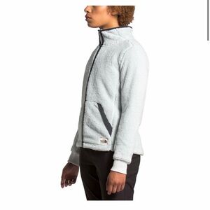 The North Face Women's Campshire Fleece Jacket